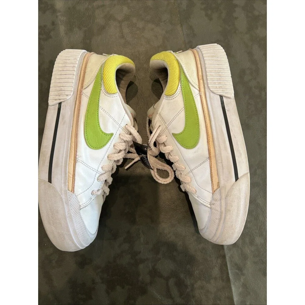Nike Platform Athletic Sneakers Sz 8  Ladies